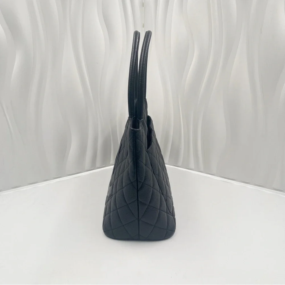 CHANEL Medallion Tote Bag Black Caviar Leather - Picture 4 of 13